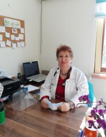 DR AYNUR CİVELEK